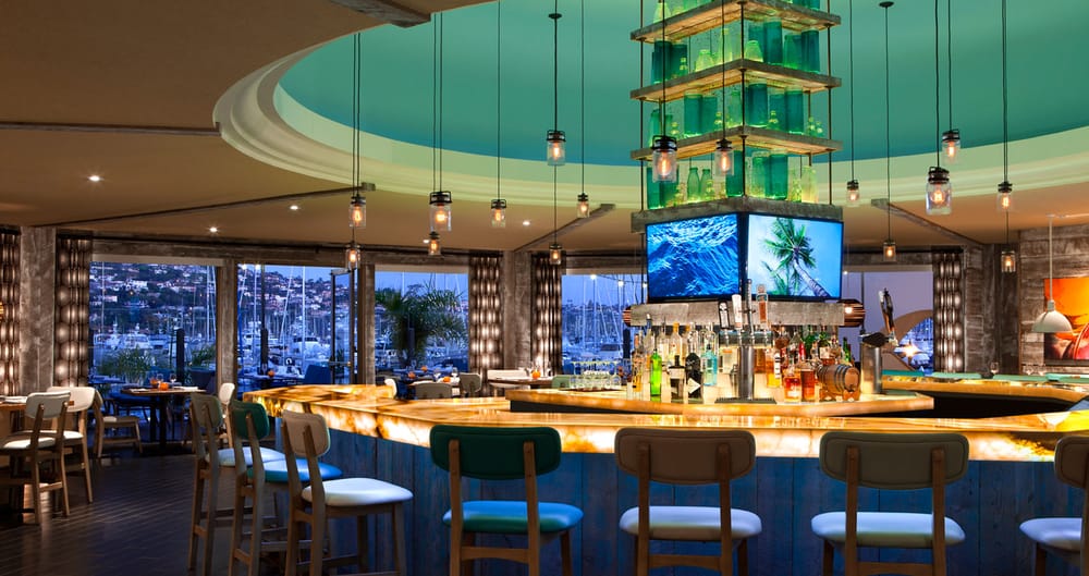 Vessel Restaurant Shelter Island | Waterfront Dining