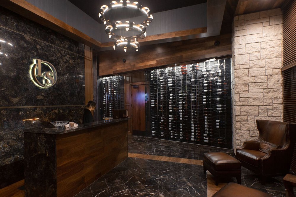 Larsen's Steakhouse – La Jolla, California
