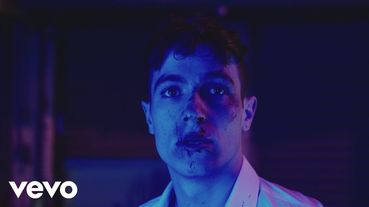 Julian Lamadrid - Mess (Official Video)