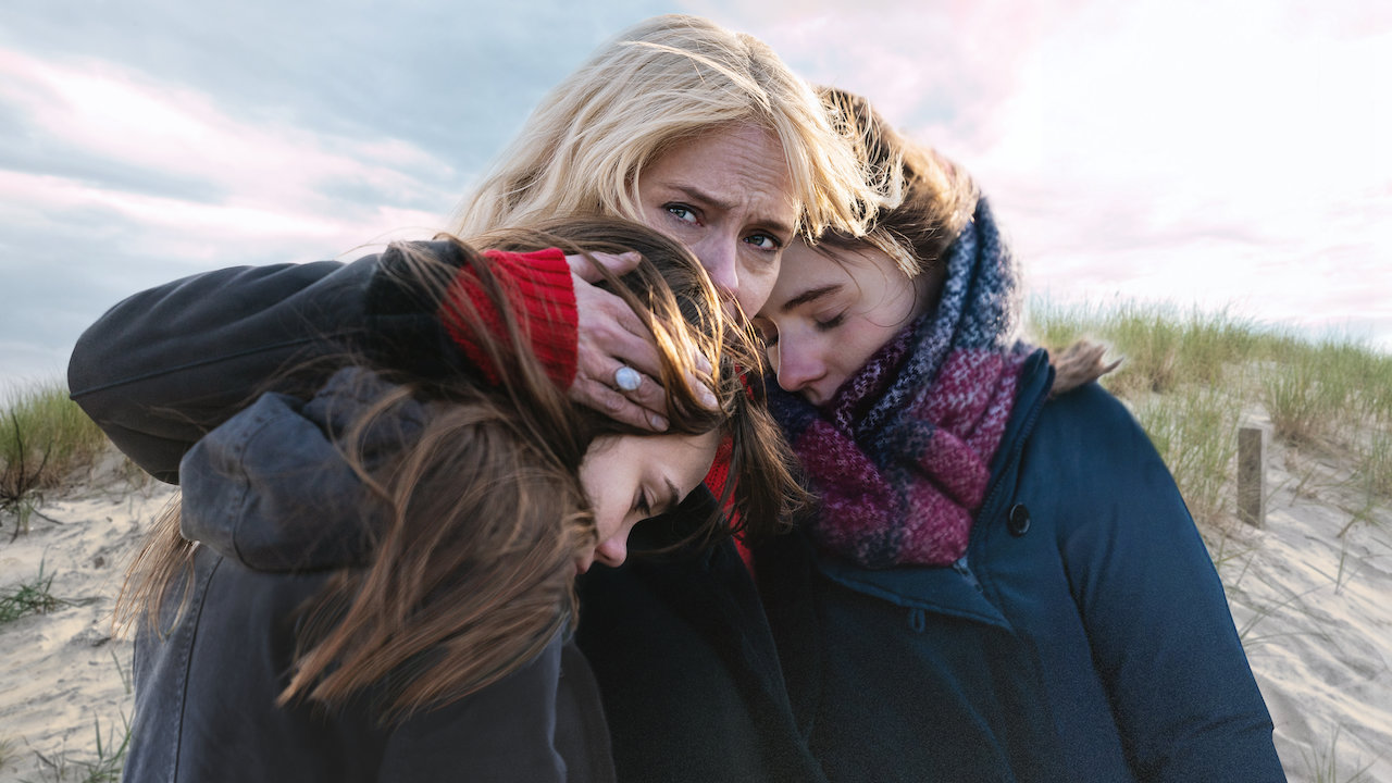 Lost Girls | Netflix Official Site