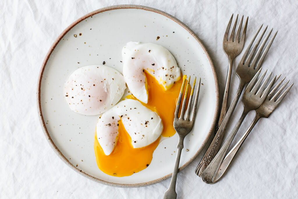 Poached Eggs: How to Poach an Egg Perfectly