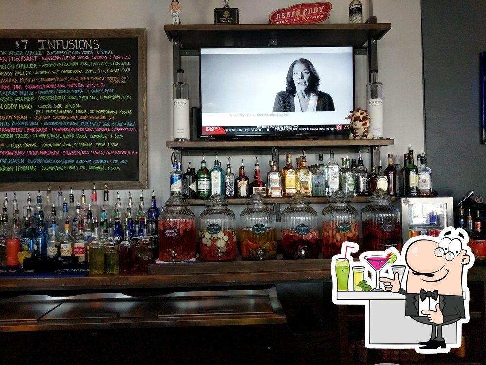 Inner Circle Vodka Bar | Tulsa, Oklahoma