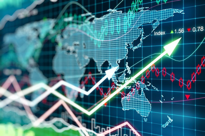 Mass Psychology Supports the Pricey Stock Market
