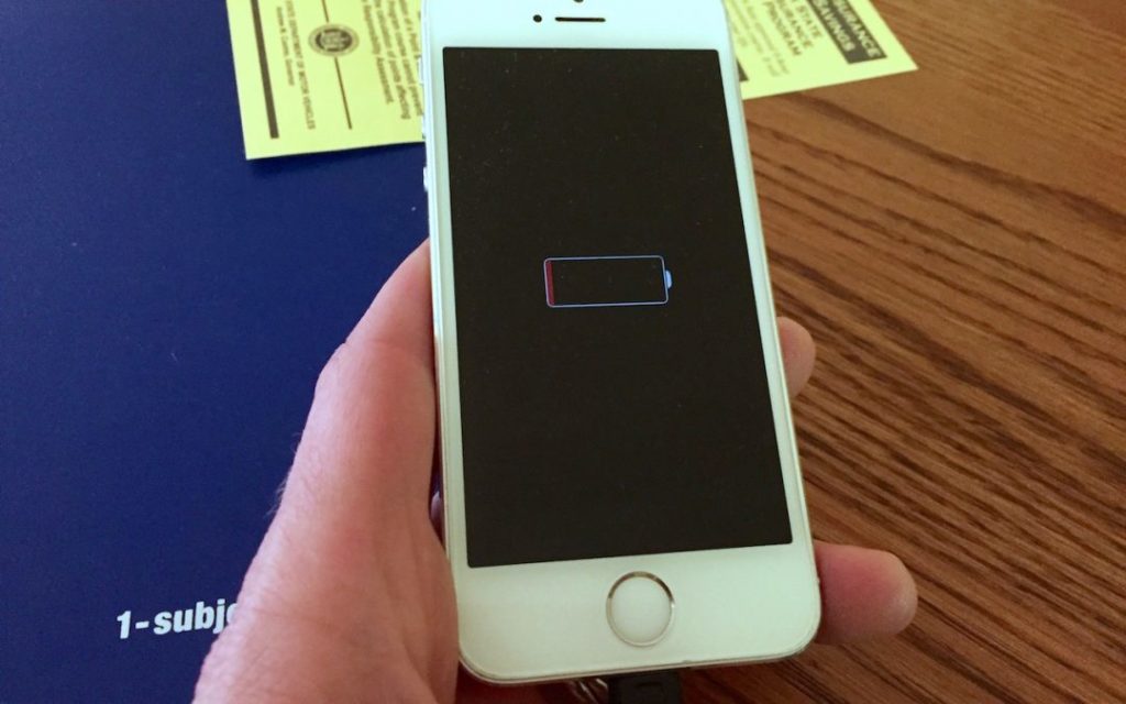 How To Replace Your iPhone's Battery for $29