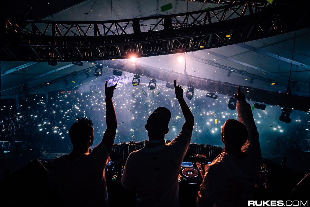 Nghtmre & Slander : Gud Vibrations - Live @ EDC Las Vegas 2018 (Full Set)