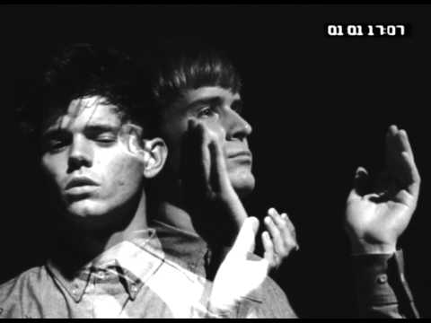 The Drums - Down By The Water - YouTube