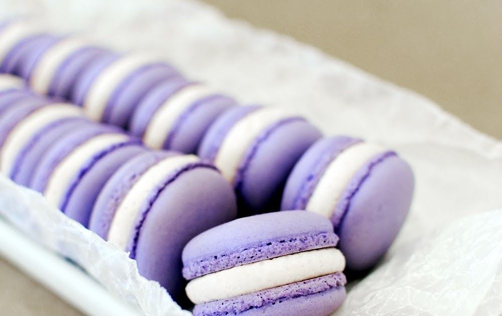 Macaron 101: French Meringue