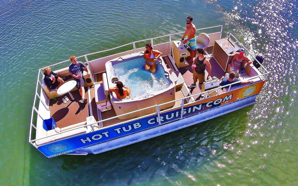 Hot Tub Cruisin | Mission Bay