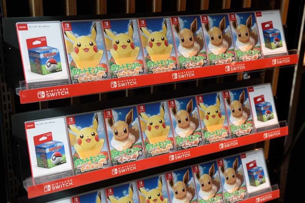 Pokémon: Let's Go, Pikachu! for Nintendo Switch - Nintendo Game ...