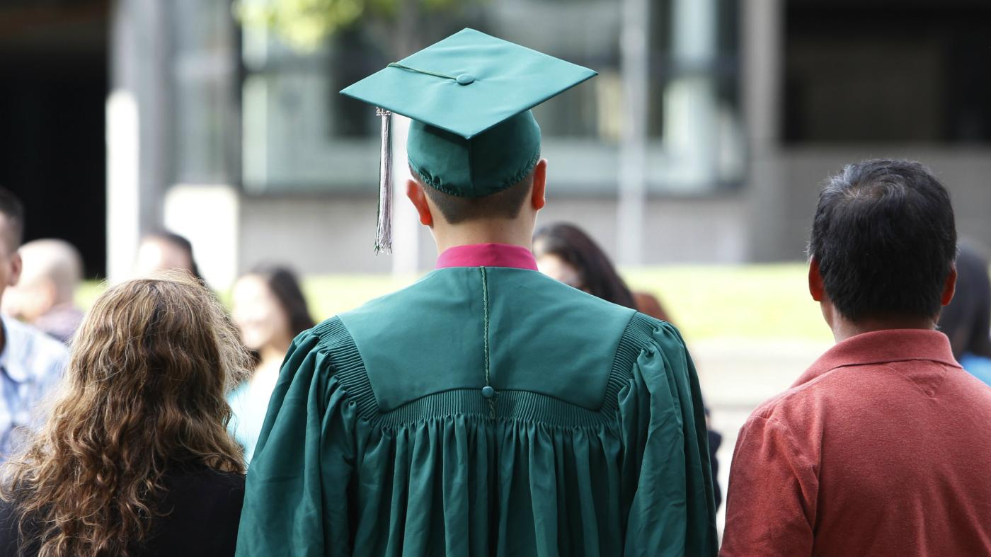 An evolutionary psychologist explains why you will always be haunted by high school