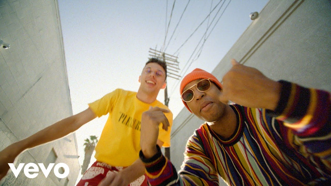 Young Franco - Juice (feat. Pell) [Official Video] - YouTube