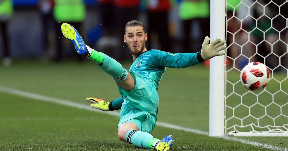 Watch all the Howlers from the FIFA World Cup™ Tournament so far | 2018 FIFA World Cup™