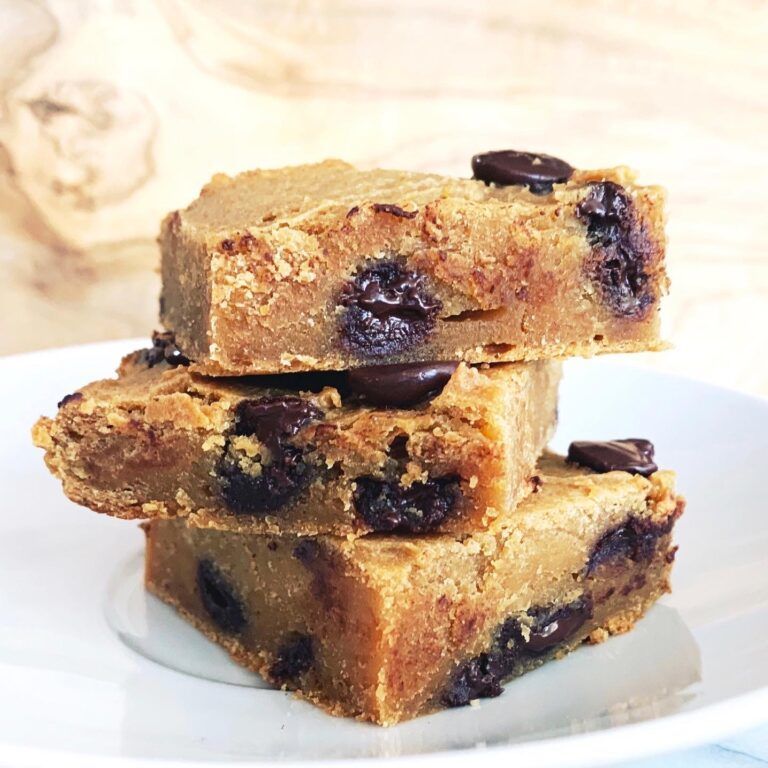 Recipe - Chickpea Blonde Brownies 