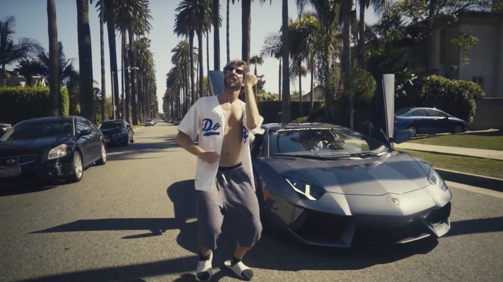 Lil Dicky - Save Dat Money (ft Fetty Wap, Rich Homie Quan) LYRICS