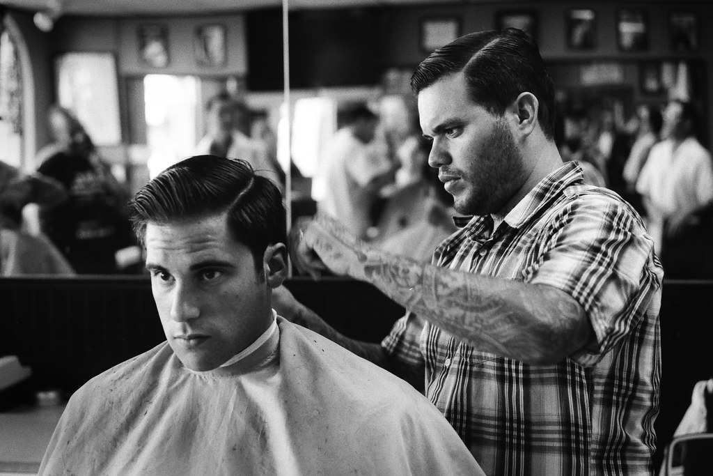 Lefty's Barber Shop