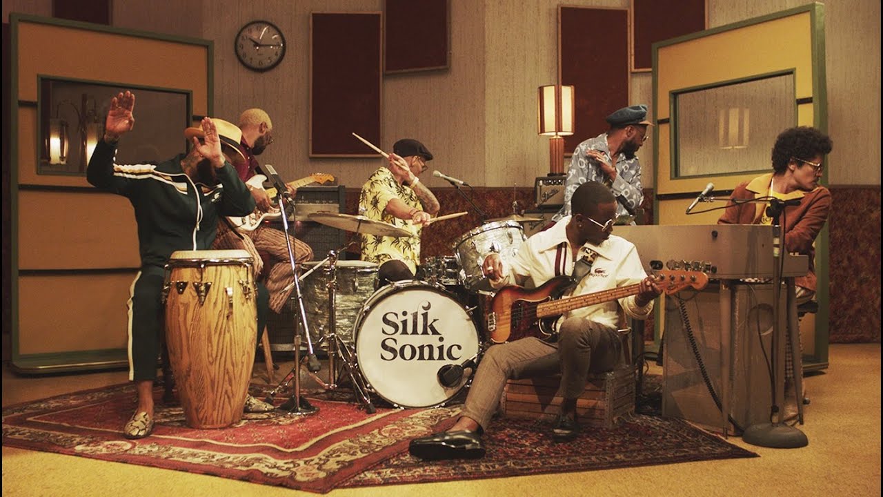 Bruno Mars, Anderson .Paak, Silk Sonic - Leave the Door Open