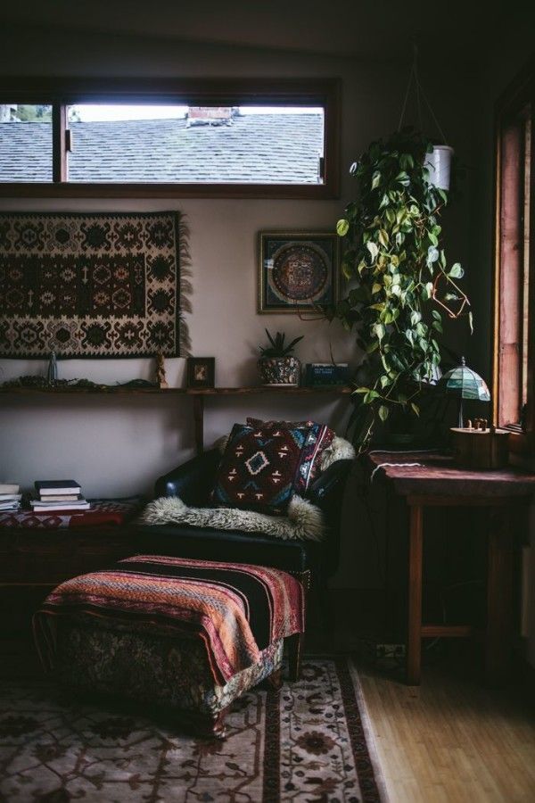 Interiors to Inspire :: Dark Bohemian 