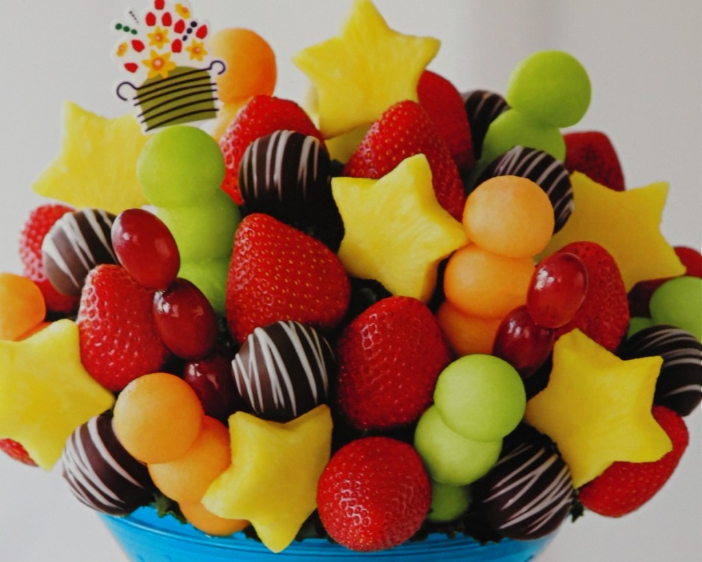 Edible Arrangements® Fruit Baskets, Chocolate Covered Strawberries, Fruit Bouquets