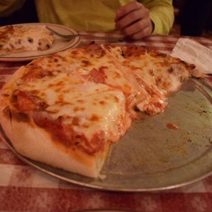 Filippi's Pizza Grotto | San Diego