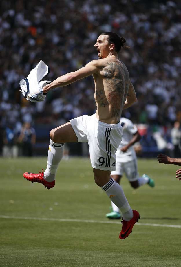 Watch 2 incredible debut goals by Zlatan Ibrahimovic | 2018 MLS Highlights