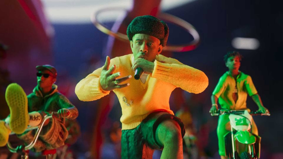 Pharrell Williams - Cash In Cash Out (Official Video) ft. 21 Savage ...