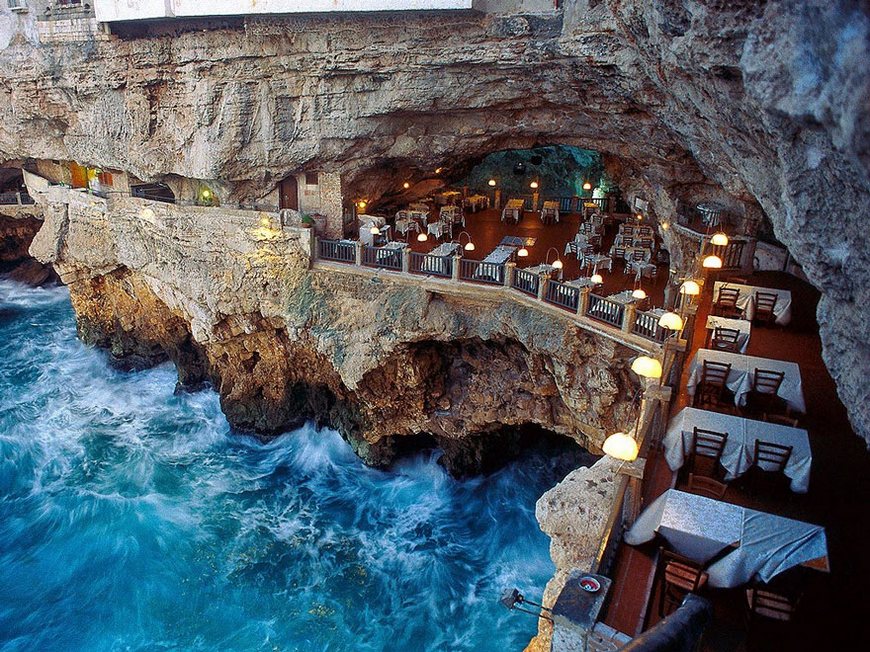  Ristorante Hotel Grotta Palazzese (Italy)