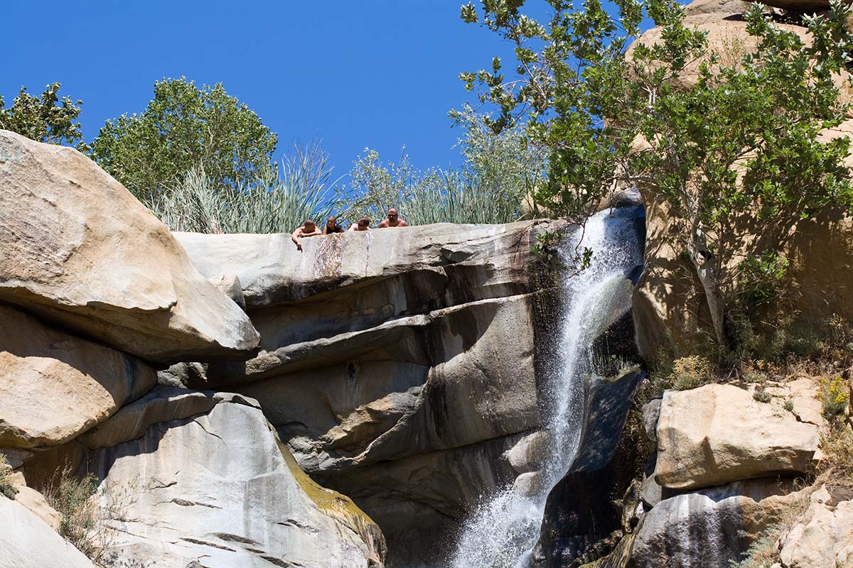 Cedar Creek Falls/Devil's Punchbowl - Hiking | RootsRated