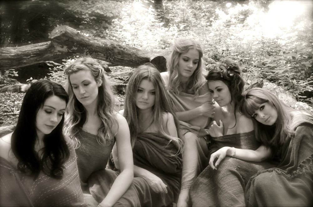 Gaudete - Mediaeval Baebes