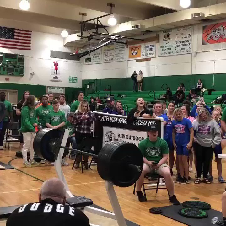 Teenager Benched 355 Lbs ????