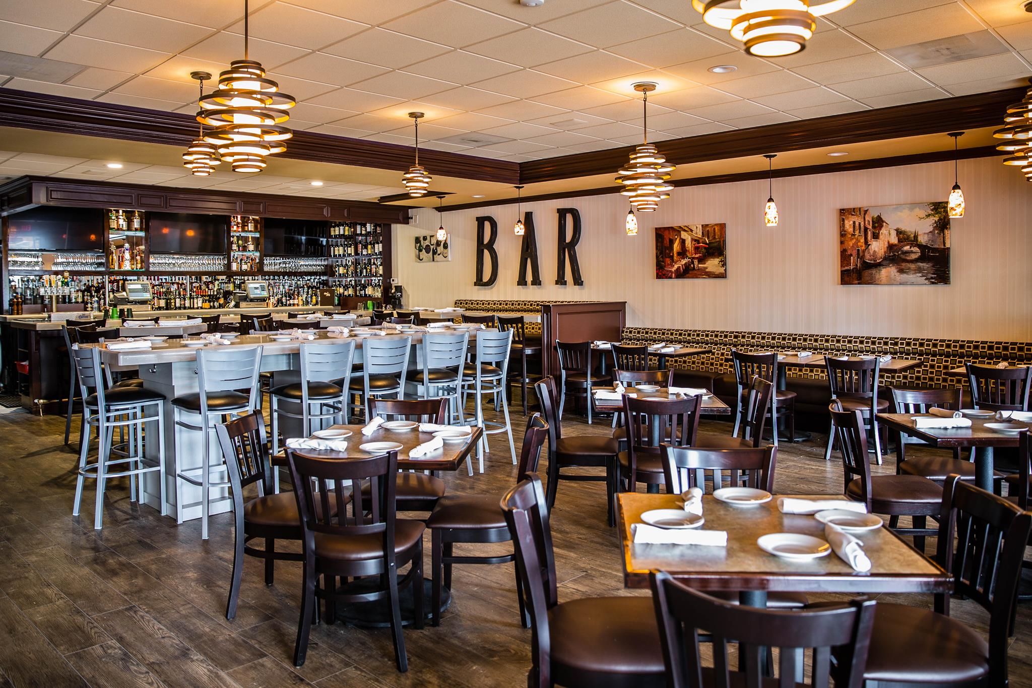 Little Italy Bar & Grill