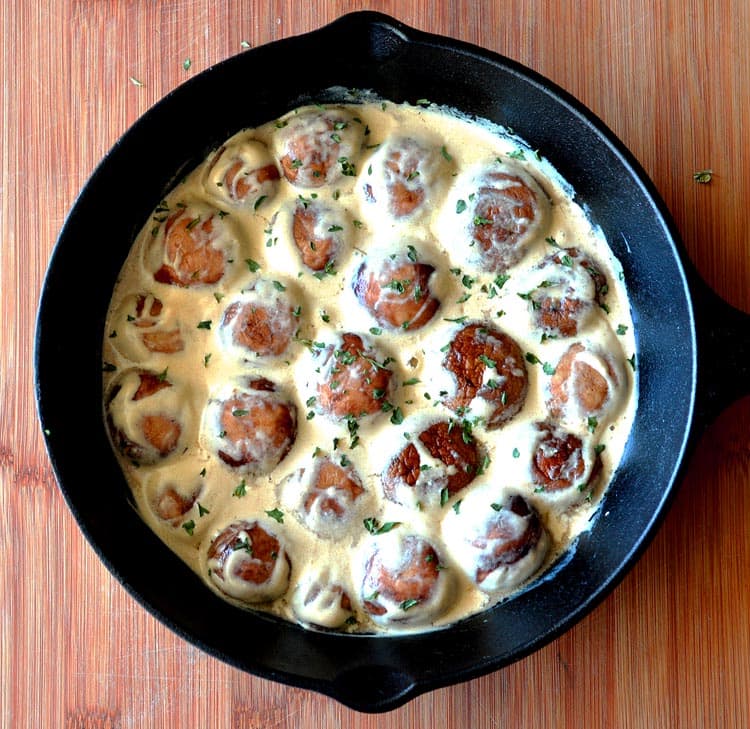 Mushroom Stroganoff {Vegan} - TheVegLife
