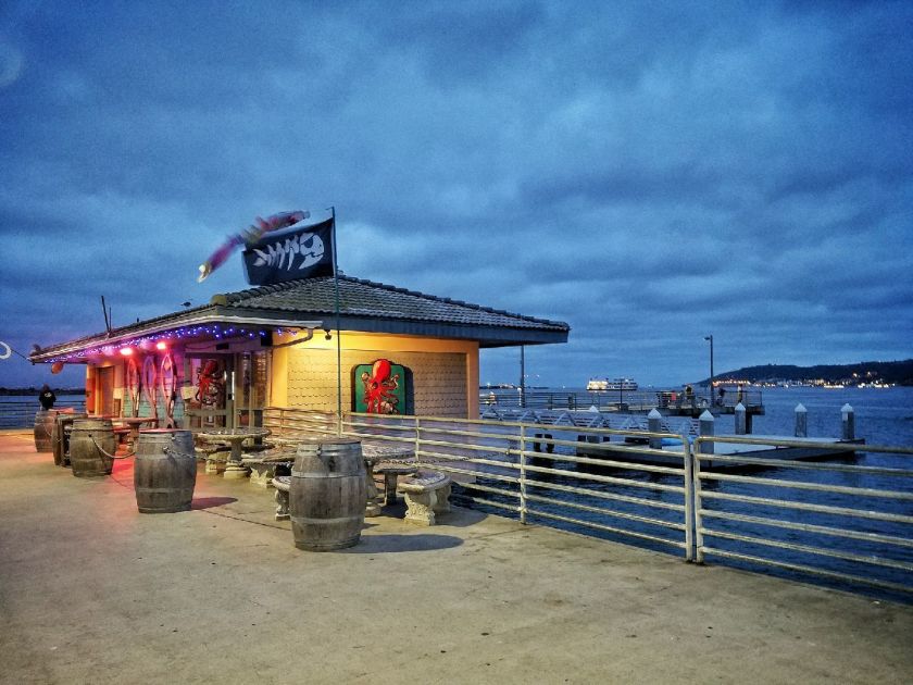 Fathom Bistro, Bait & Tackle