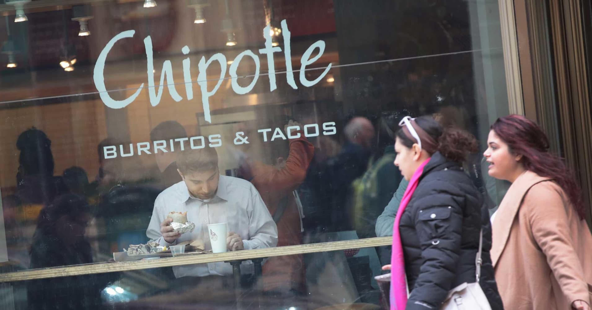 Chipotle shares drop on yet another report of possible food safety issues