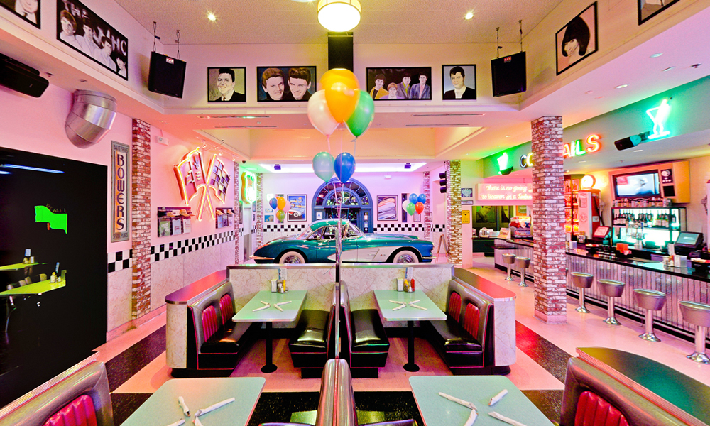 Corvette Diner - 50's Diner & Family Restaurant in San Diego