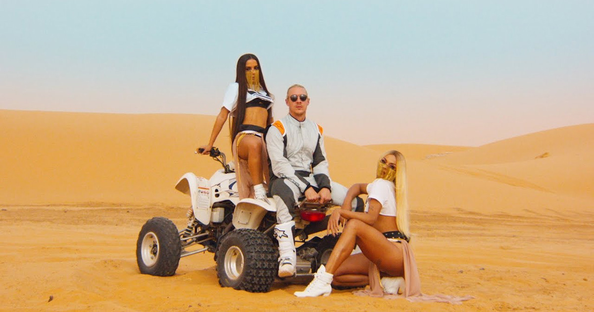 Major Lazer - Sua Cara (feat. Anitta & Pabllo Vittar) (Official Music Video)