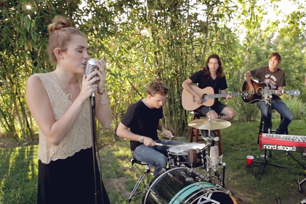 Miley Cyrus - The Backyard Sessions - "Jolene"